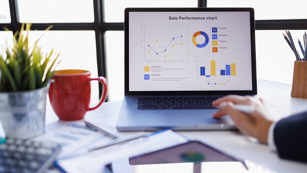 Built In Tools Built-In AI in Microsoft Tools for SMBs | Blog | Frontline Apps